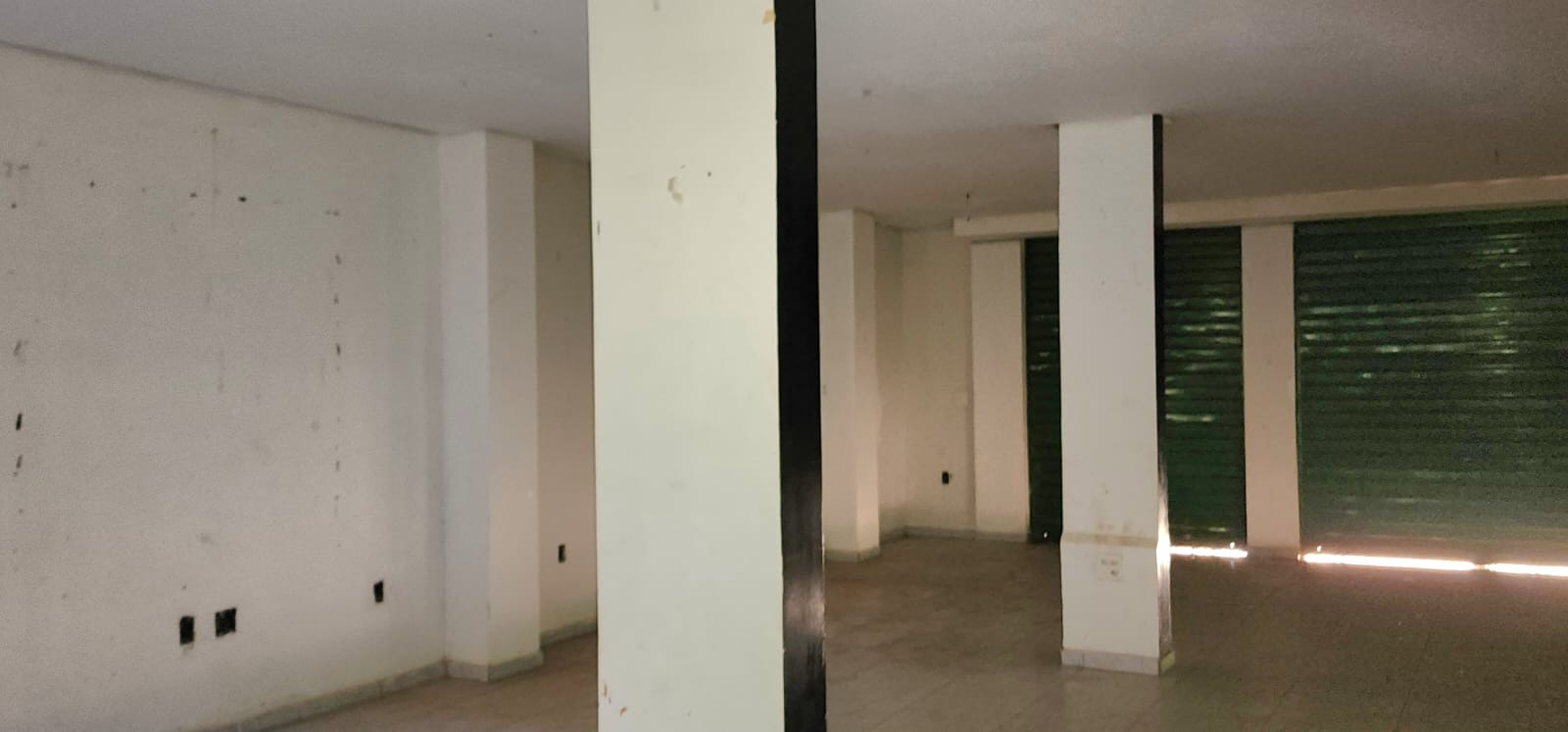 QD 803 Recanto das Emas Prédio 6 Quartos 112,50m² Térreo Locação