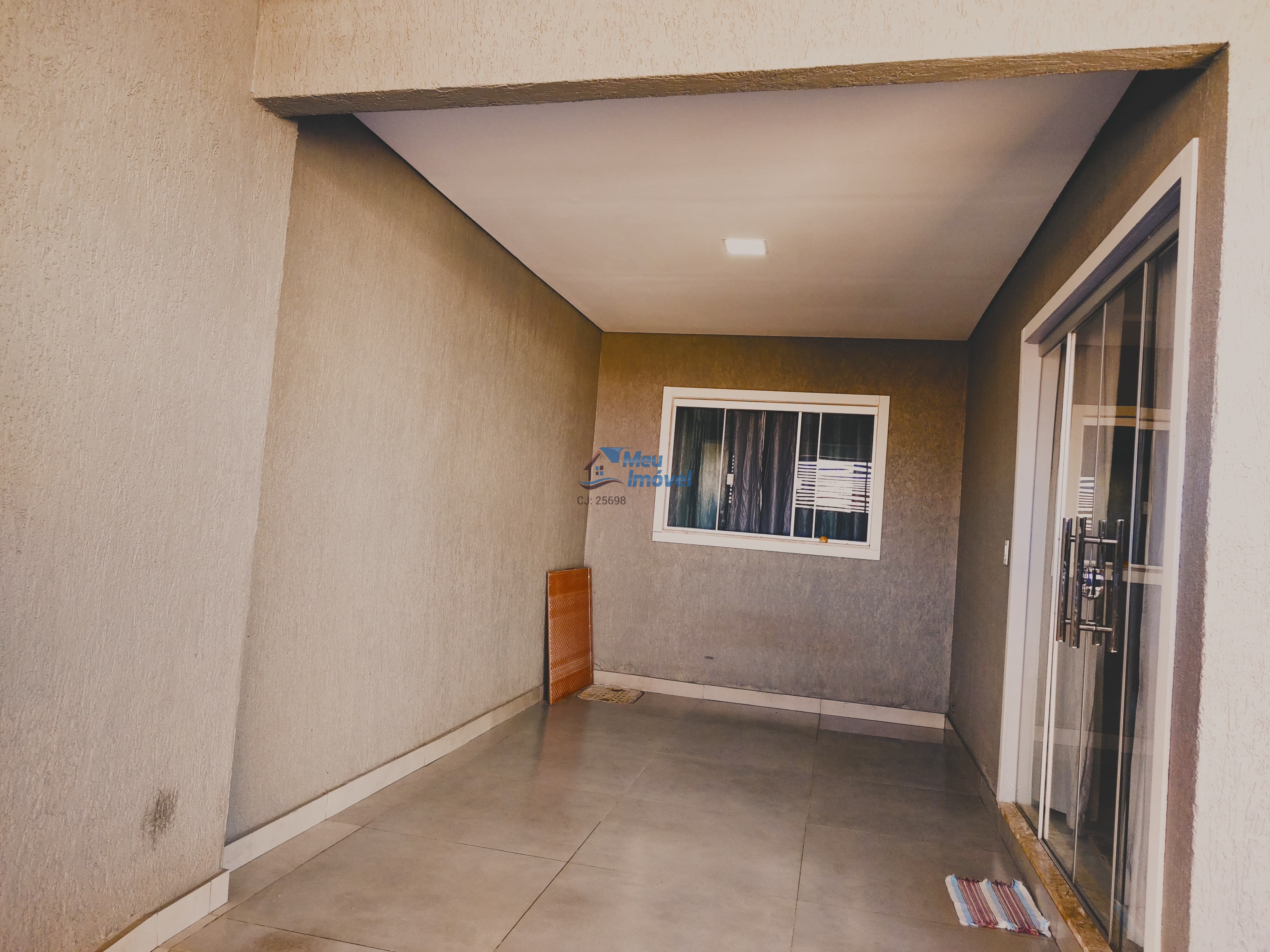 QNP 30 Conjunto H Ceilândia Sul Casa 3 Quartos 3 Suítes 135m² Área de Serviço