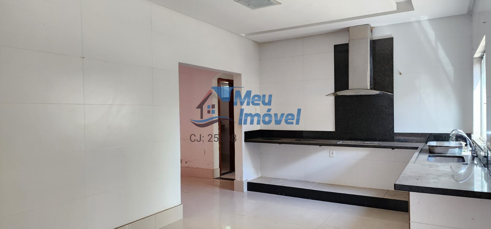 Casa, 4 quartos, 300 m² - Foto 6