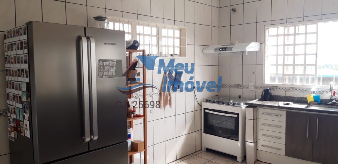 Cond Solar dos montes Arniquieras SHA CJ5 CH133 LT07 casa de laje com 5 quartos