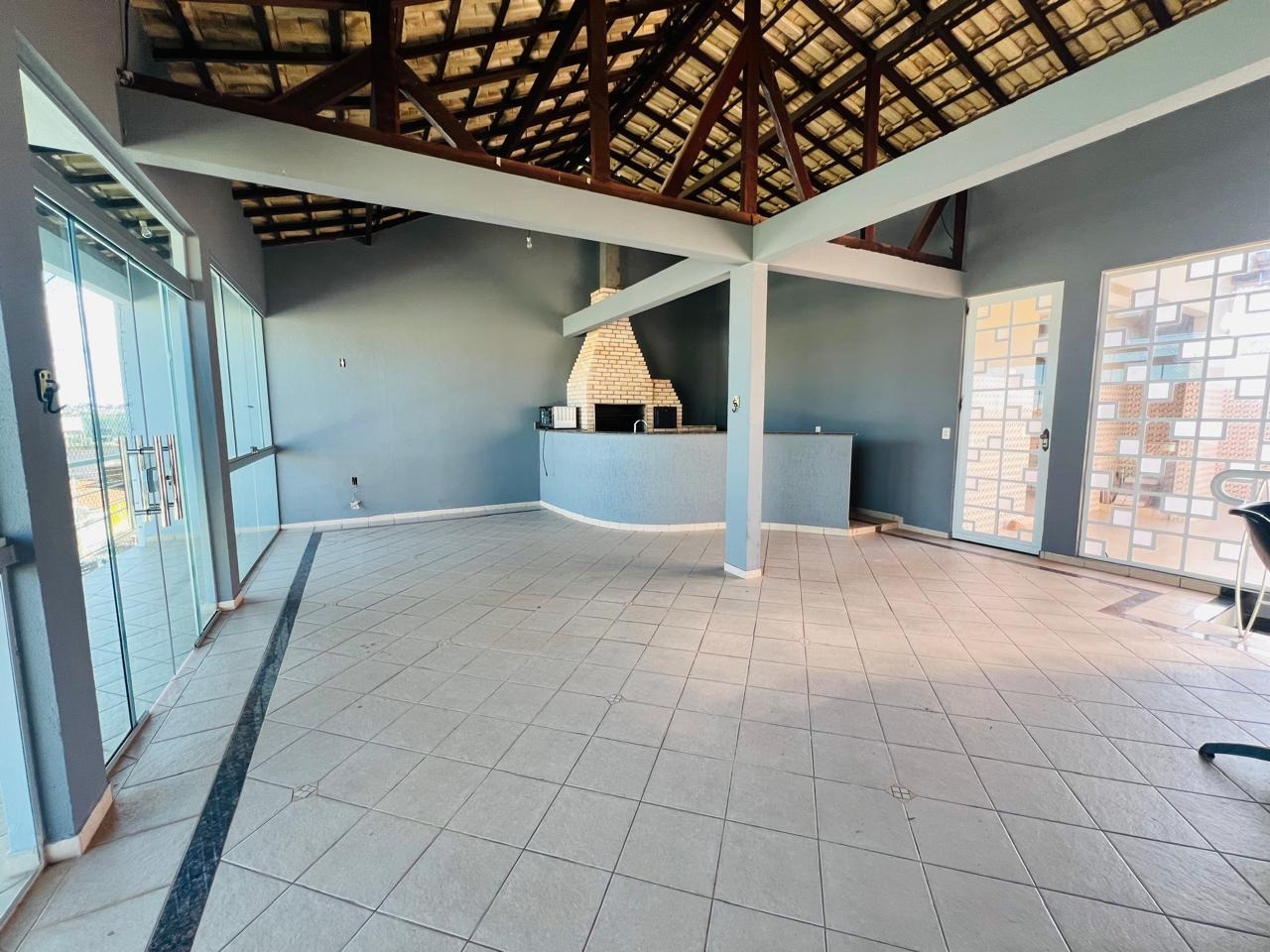 Casa, 4 quartos, 300 m² - Foto 28