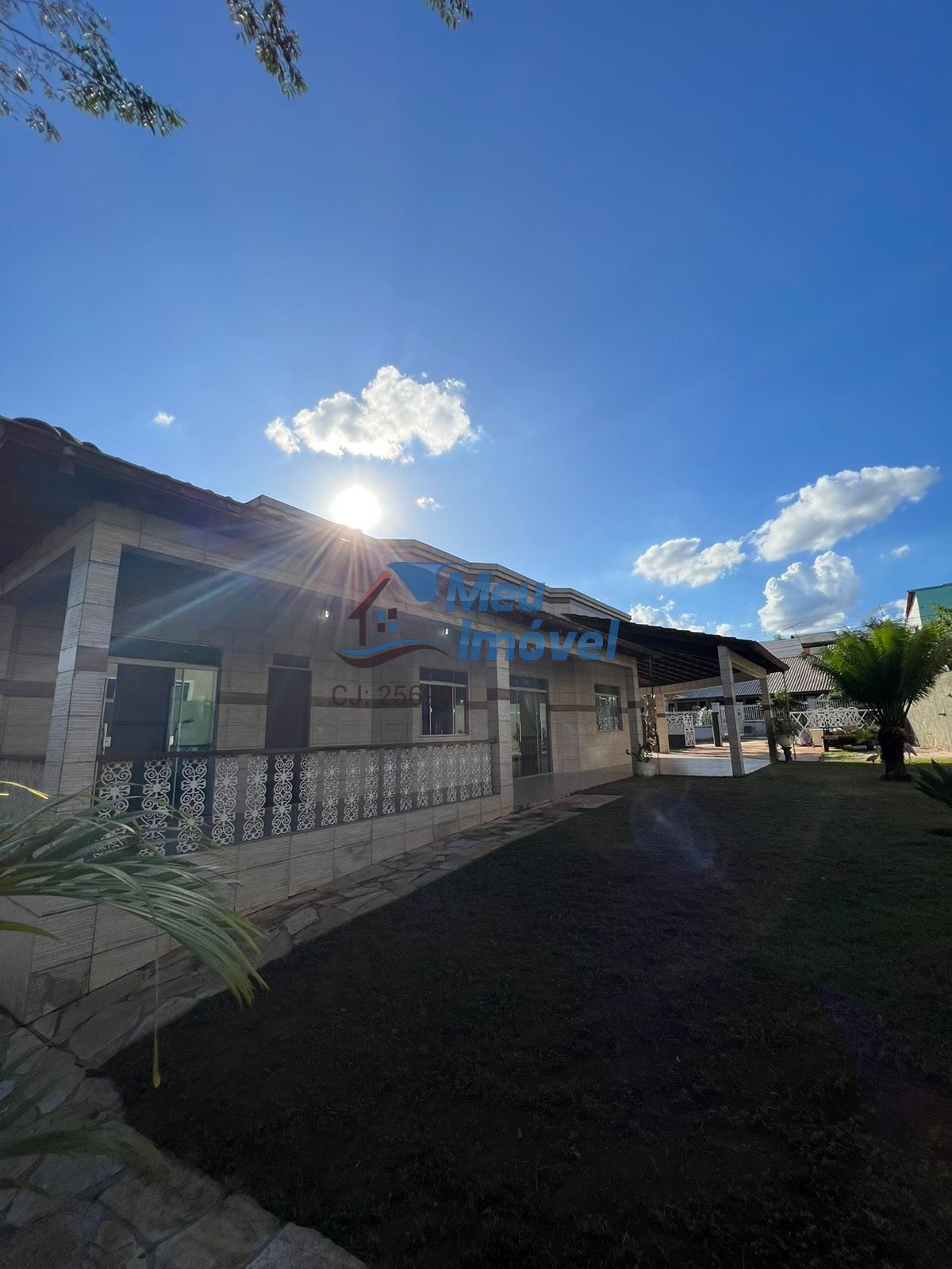 Bernardo Sayão Casa 4 Quartos 4 Suítes e uma Master 260m² Varanda 4 vagas