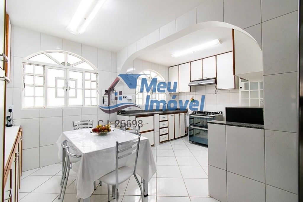 Casa, 4 quartos, 300 m² - Foto 14