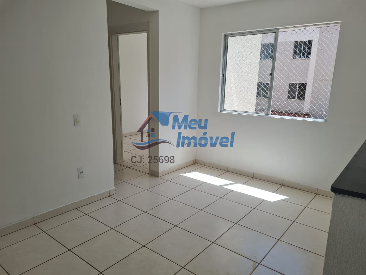 Total ville santa maria apto 2 quartos 1 vaga 45m² portaria 