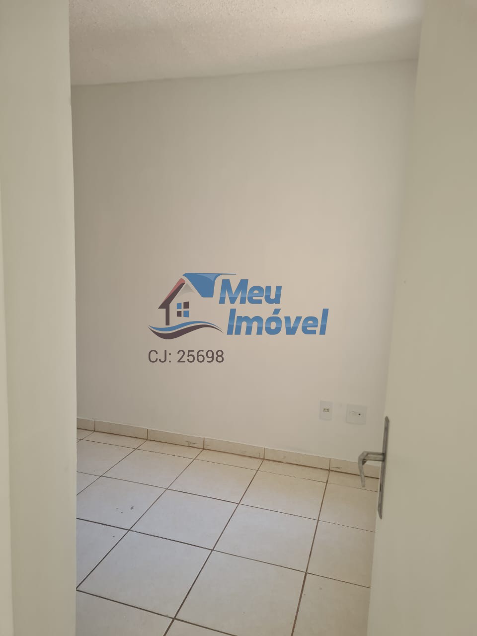 Total ville santa maria apto 2 quartos 1 vaga 45m² portaria 