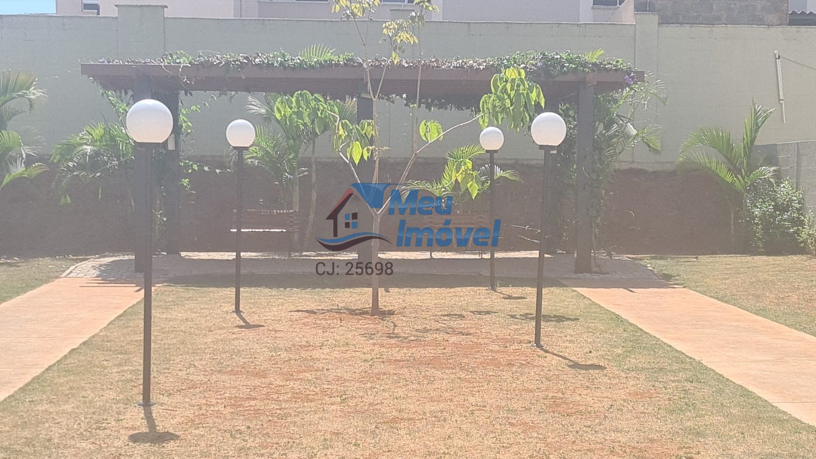 Total Ville Santa Maria APTO 2 Quartos 1 Vaga 45m² Portaria Área de Lazer Gás