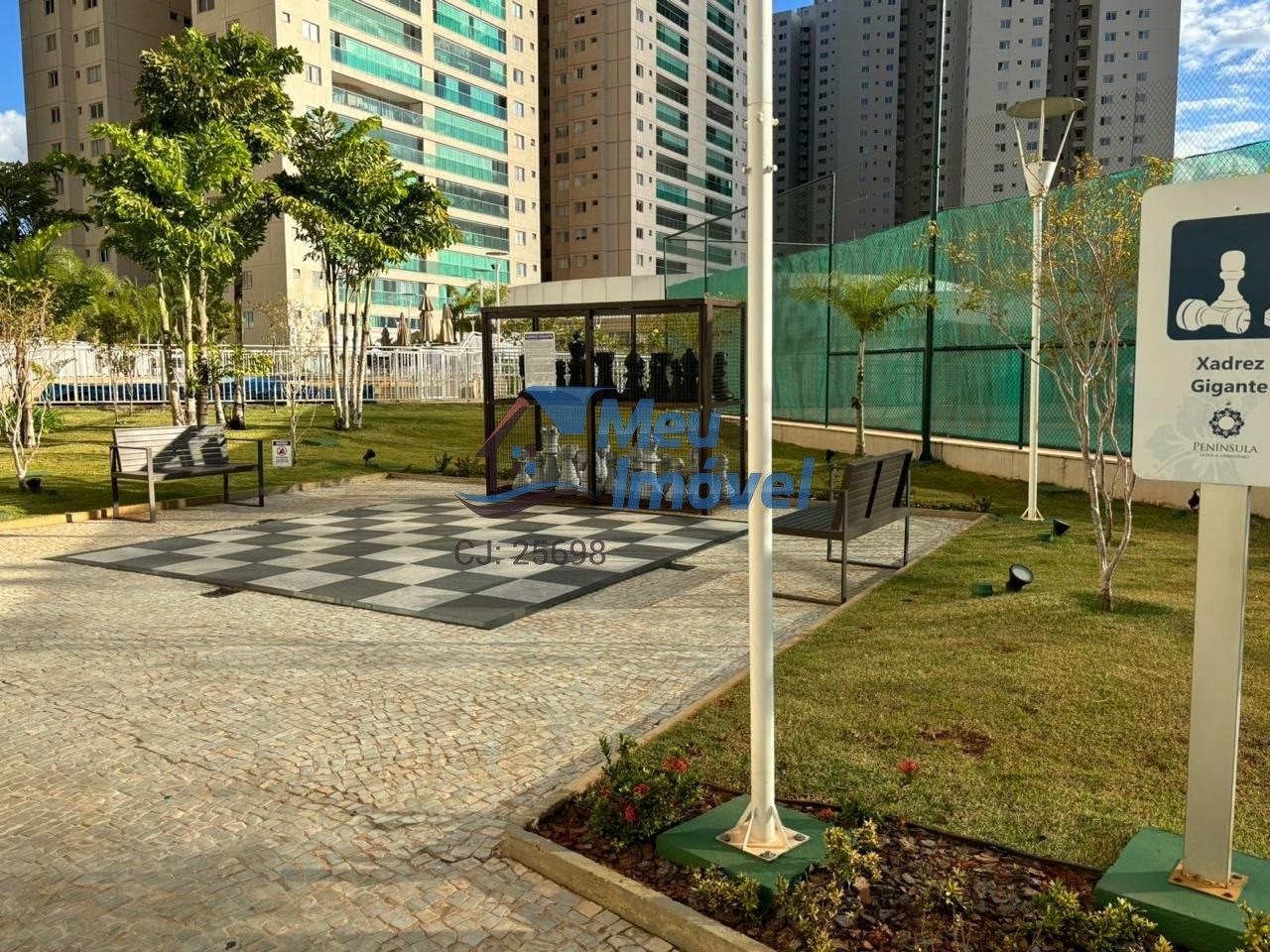 Avenida das Araucárias Península 4 Quartos 2 Suítes 2 Vagas 158m² Varanda Lazer