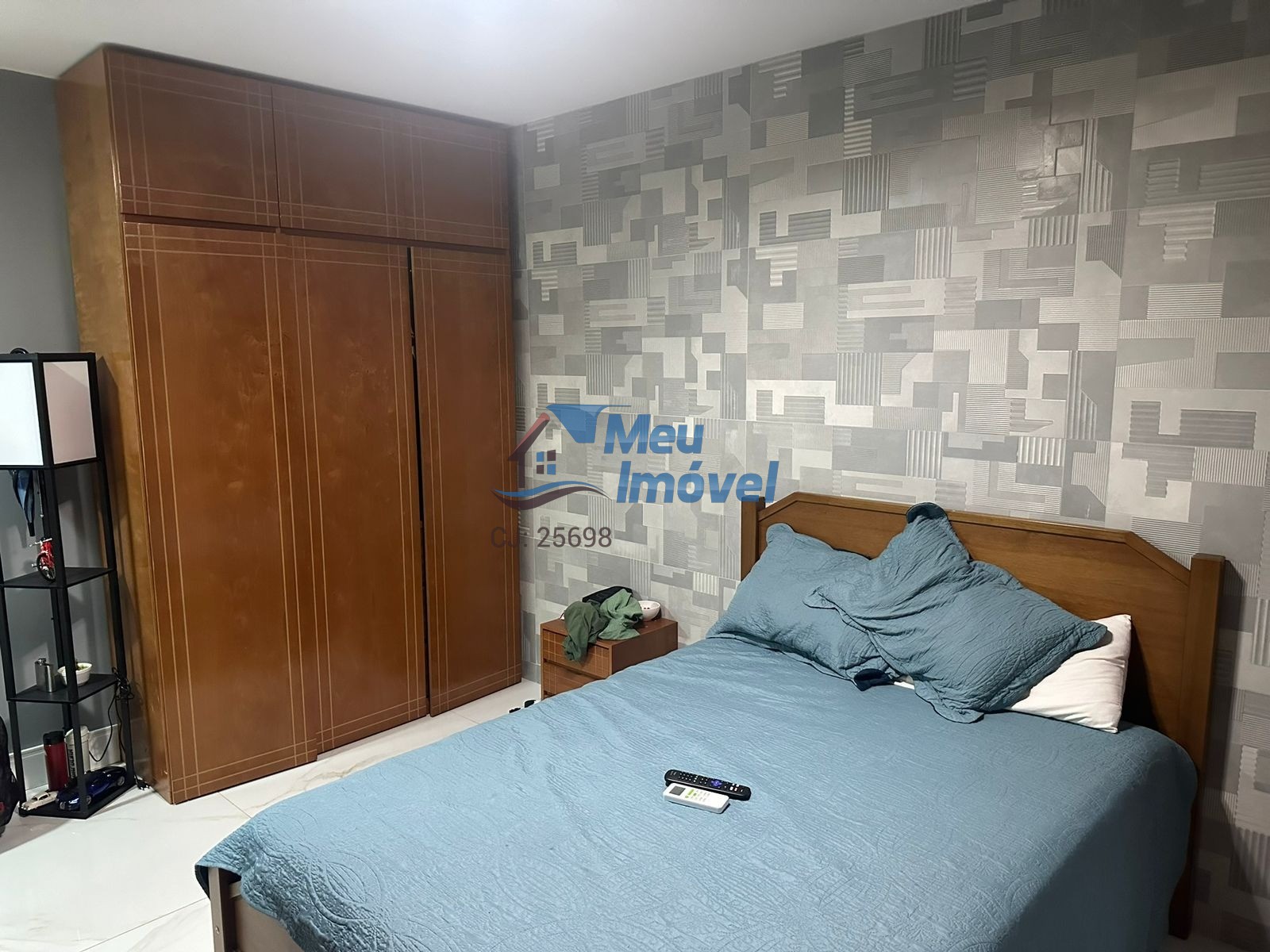 Quadra 5 arniqueiras casa 4 quartos 2 suítes 3 vagas escritó