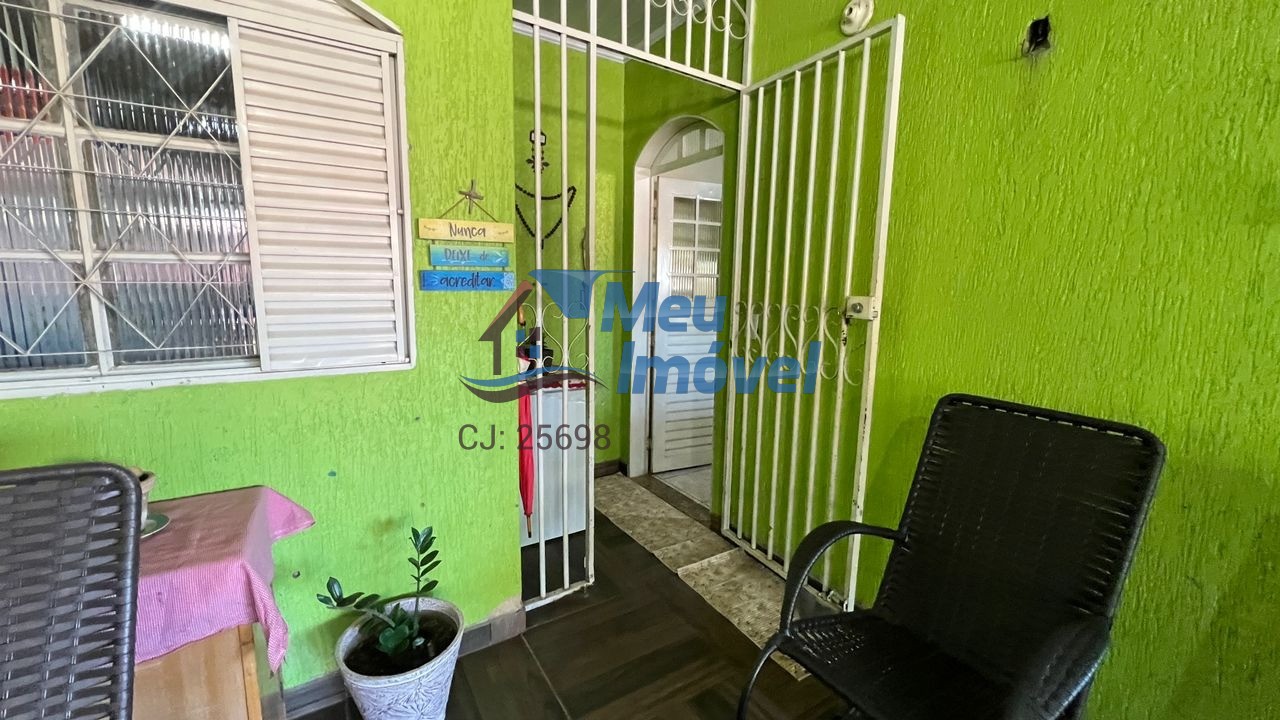 Qr 309 recanto das emas casa 3 quartos 4 vagas 150m² área go