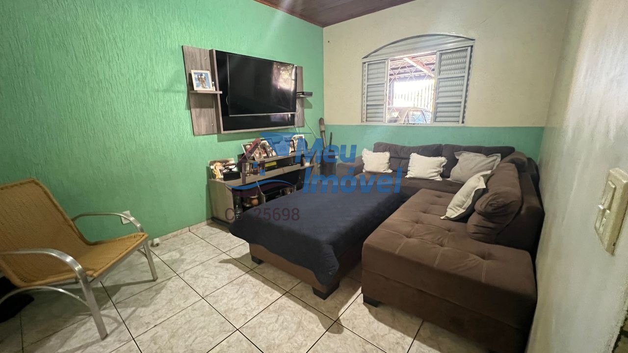 Qr 309 recanto das emas casa 3 quartos 4 vagas 150m² área go