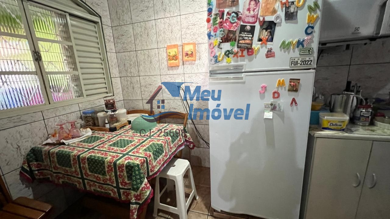 Qr 309 recanto das emas casa 3 quartos 4 vagas 150m² área go