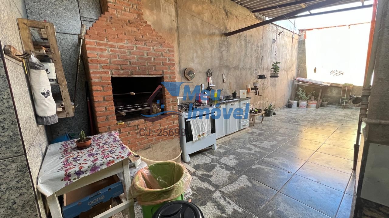 QR 309 Recanto das Emas Casa 3 Quartos 4 Vagas 150m² Área Gourmet Churrasqueira