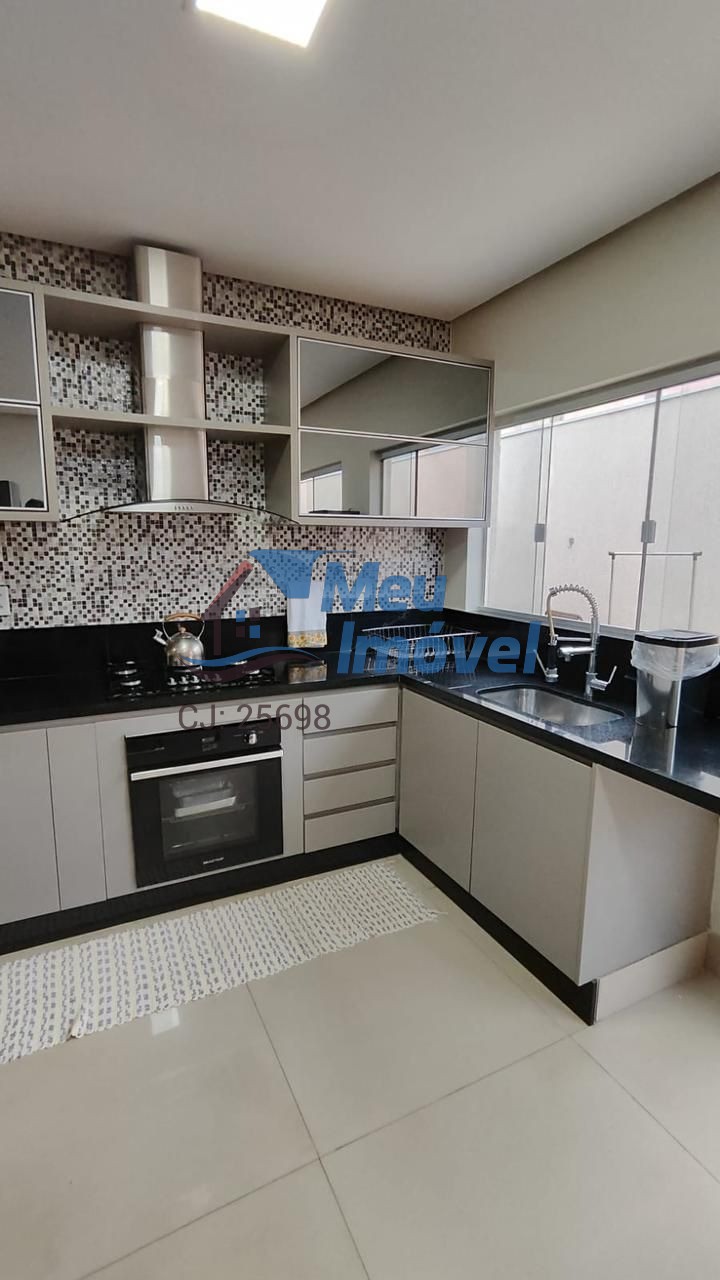 Apartamento, 3 quartos, 250 m² - Foto 1