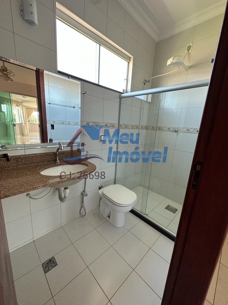 Brasília Condomínio Mini Granja do Torto 5 Quartos 2 Suítes 4 Vagas 600 m²