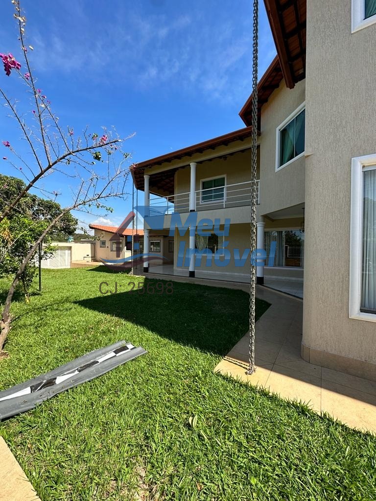 Brasília Condomínio Mini Granja do Torto 5 Quartos 2 Suítes 4 Vagas 600 m²