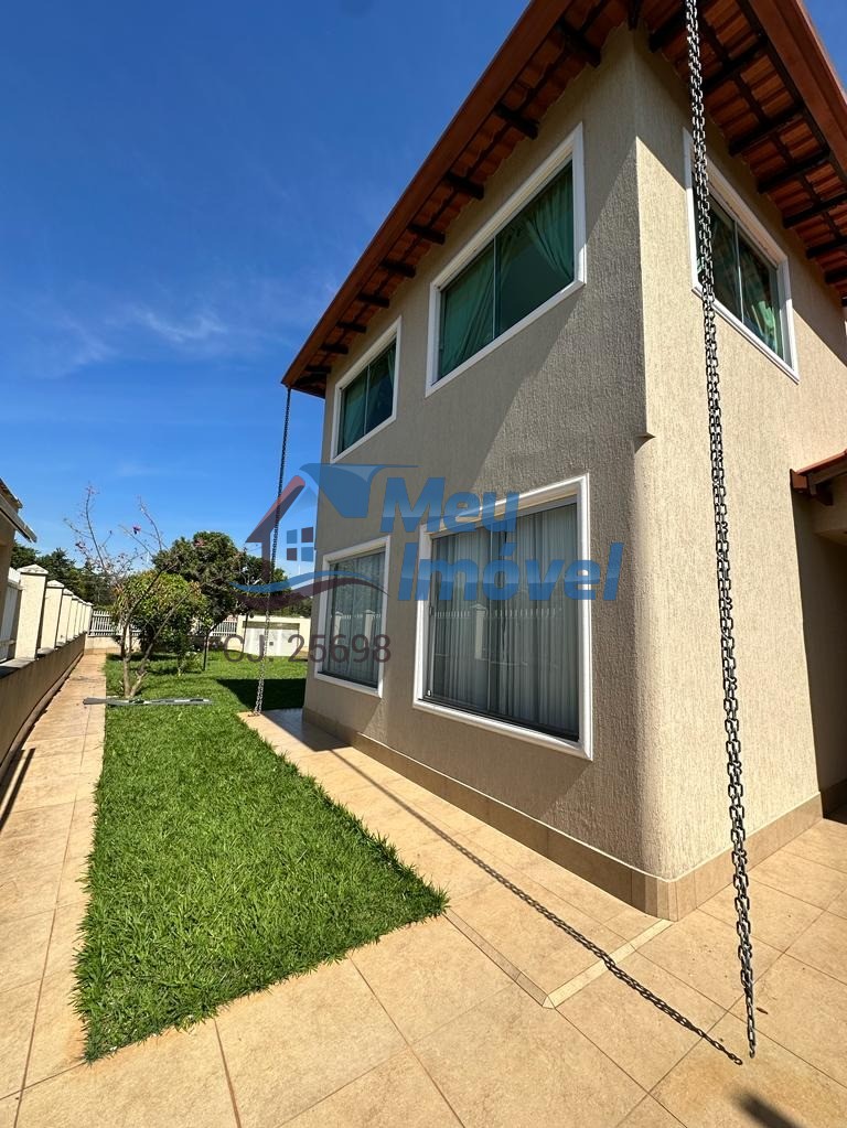 Brasília Condomínio Mini Granja do Torto 5 Quartos 2 Suítes 4 Vagas 600 m²