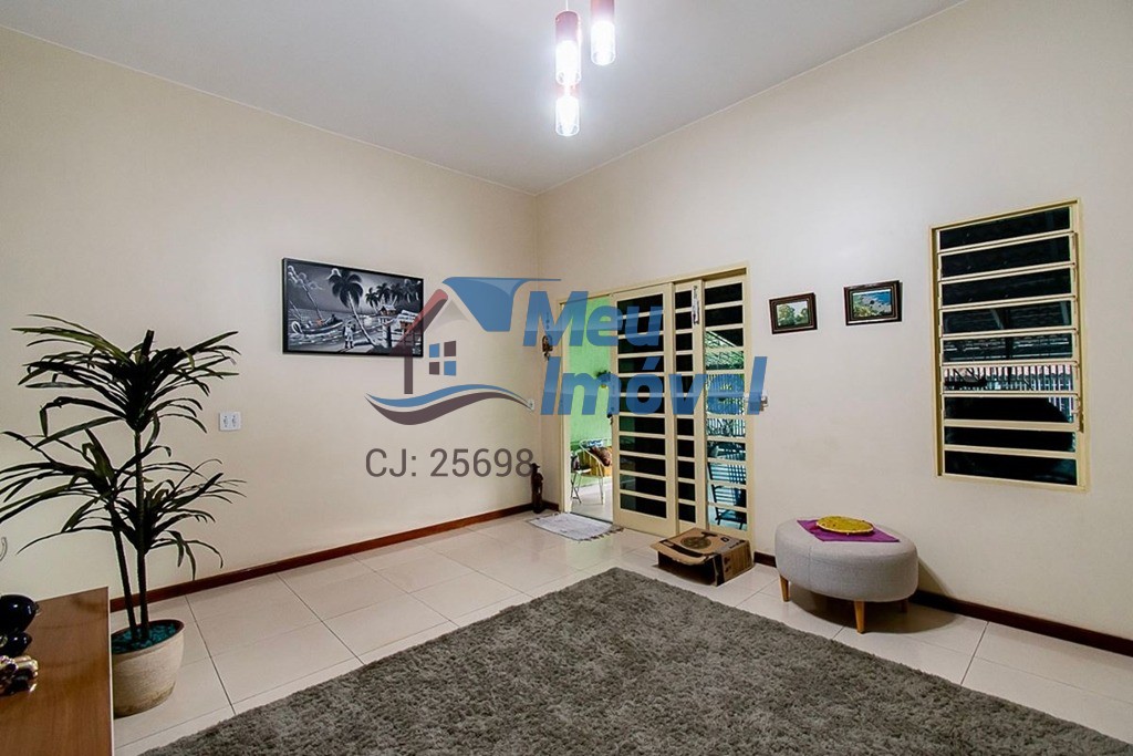 Casa, 3 quartos, 360 m² - Foto 3