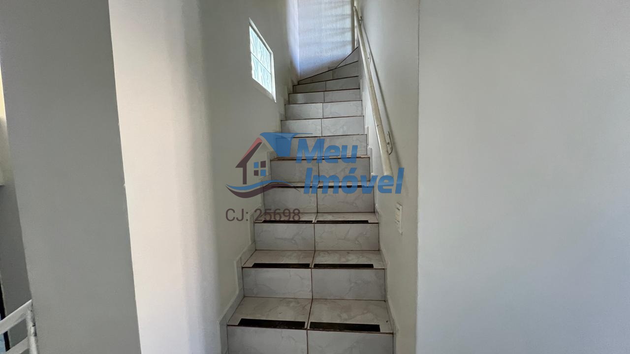 QN 406 Conj 16 Samambaia Sobrado 4 Quartos 1 Suíte 3 Vagas 105m² Varanda Lavabo