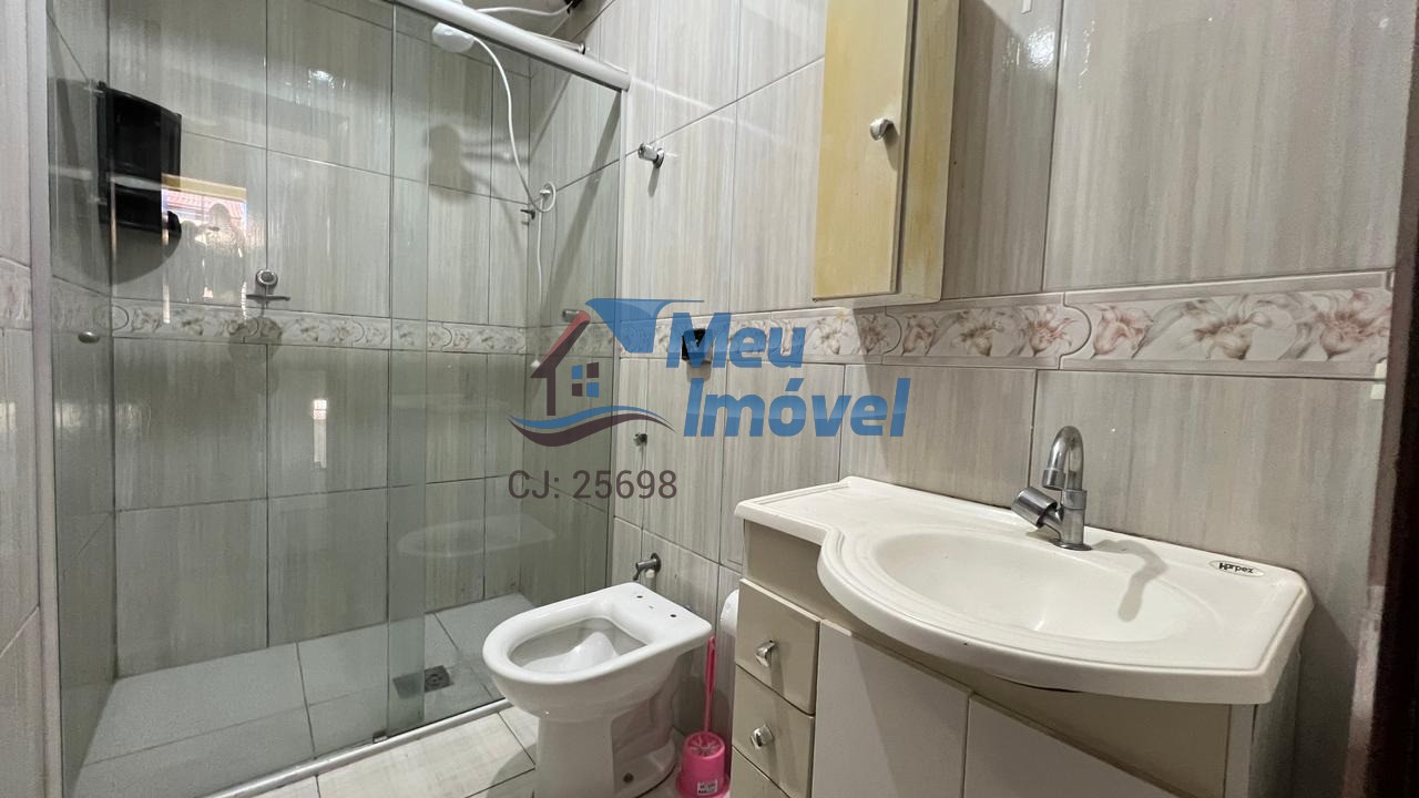 QN 406 Conj 16 Samambaia Sobrado 4 Quartos 1 Suíte 3 Vagas 105m² Varanda Lavabo