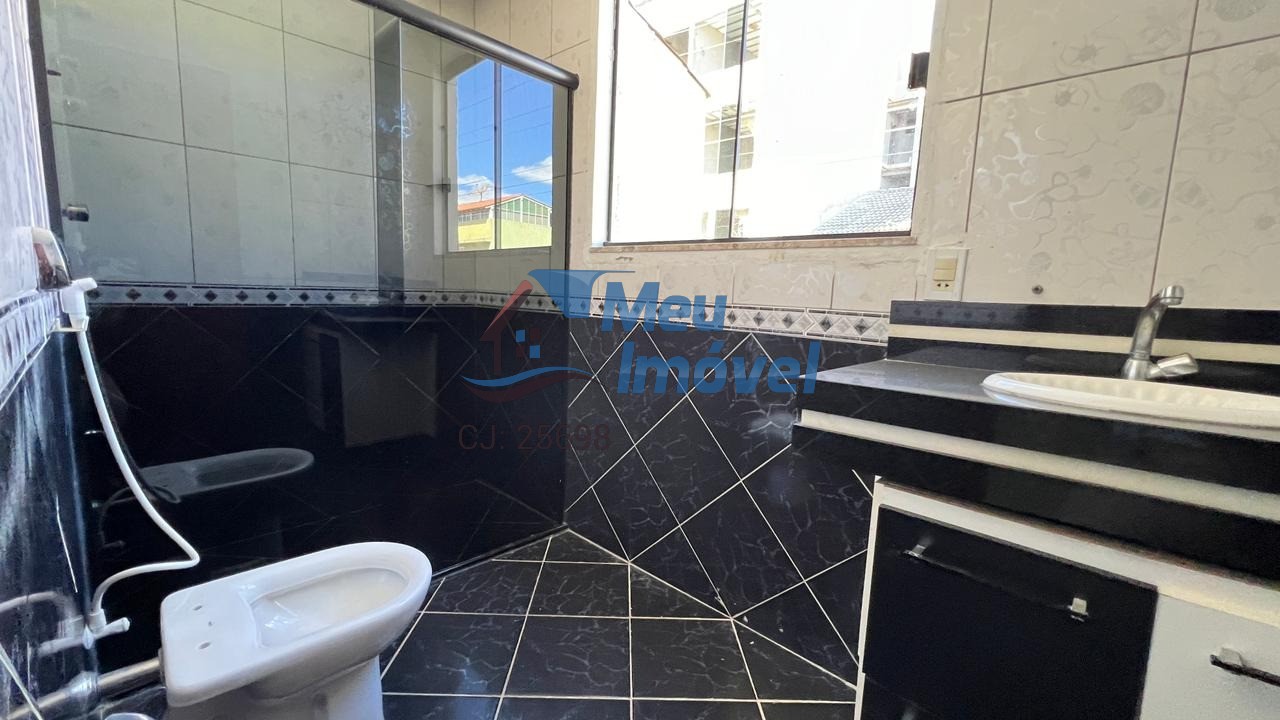 QN 406 Conj 16 Samambaia Sobrado 4 Quartos 1 Suíte 3 Vagas 105m² Varanda Lavabo