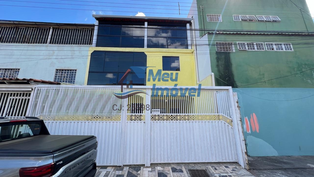 QN 406 Conj 16 Samambaia Sobrado 4 Quartos 1 Suíte 3 Vagas 105m² Varanda Lavabo