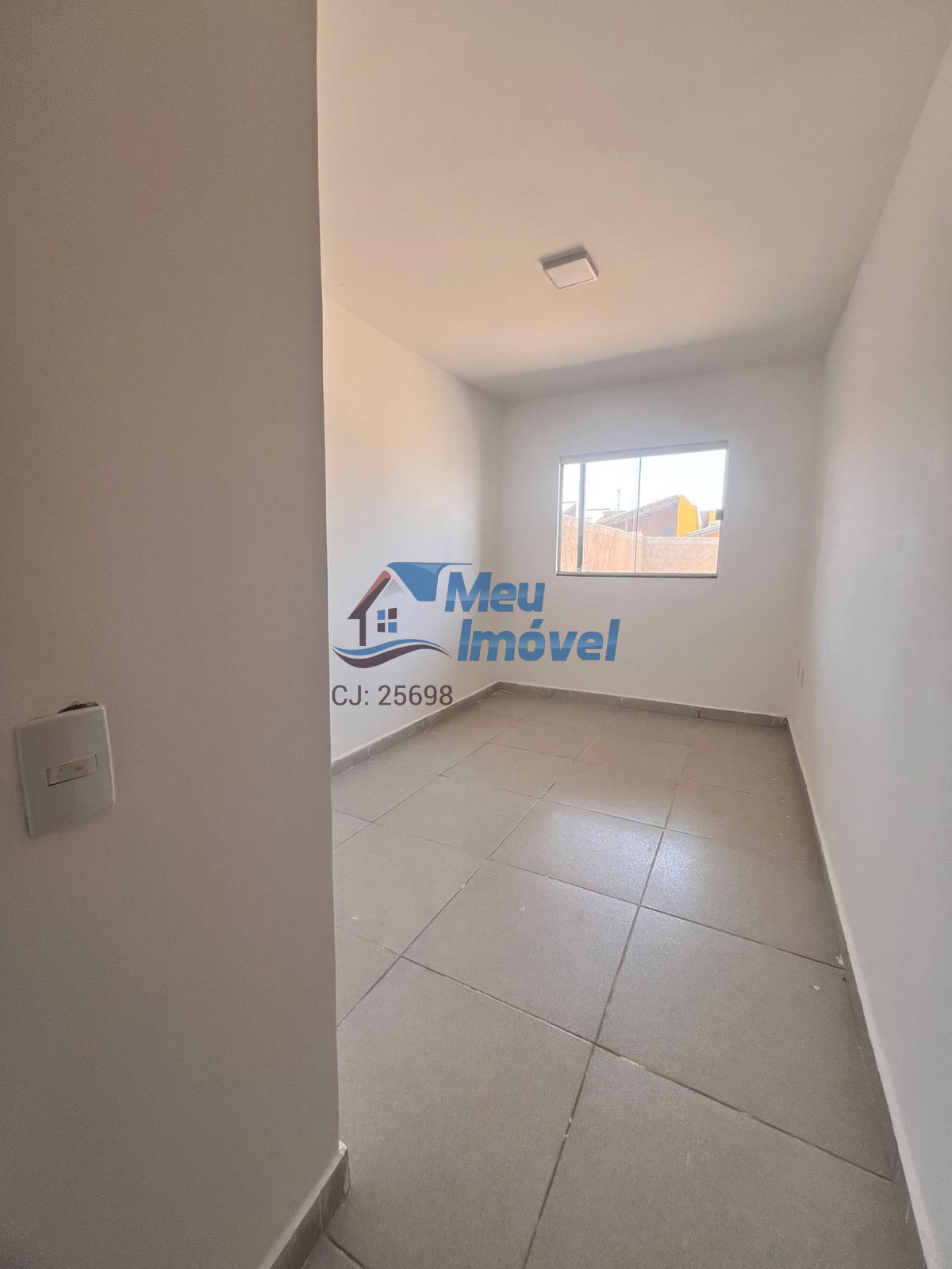 Quadra 331 ingá 29 luziânia casa 2 quartos 1 vaga 81m² varan