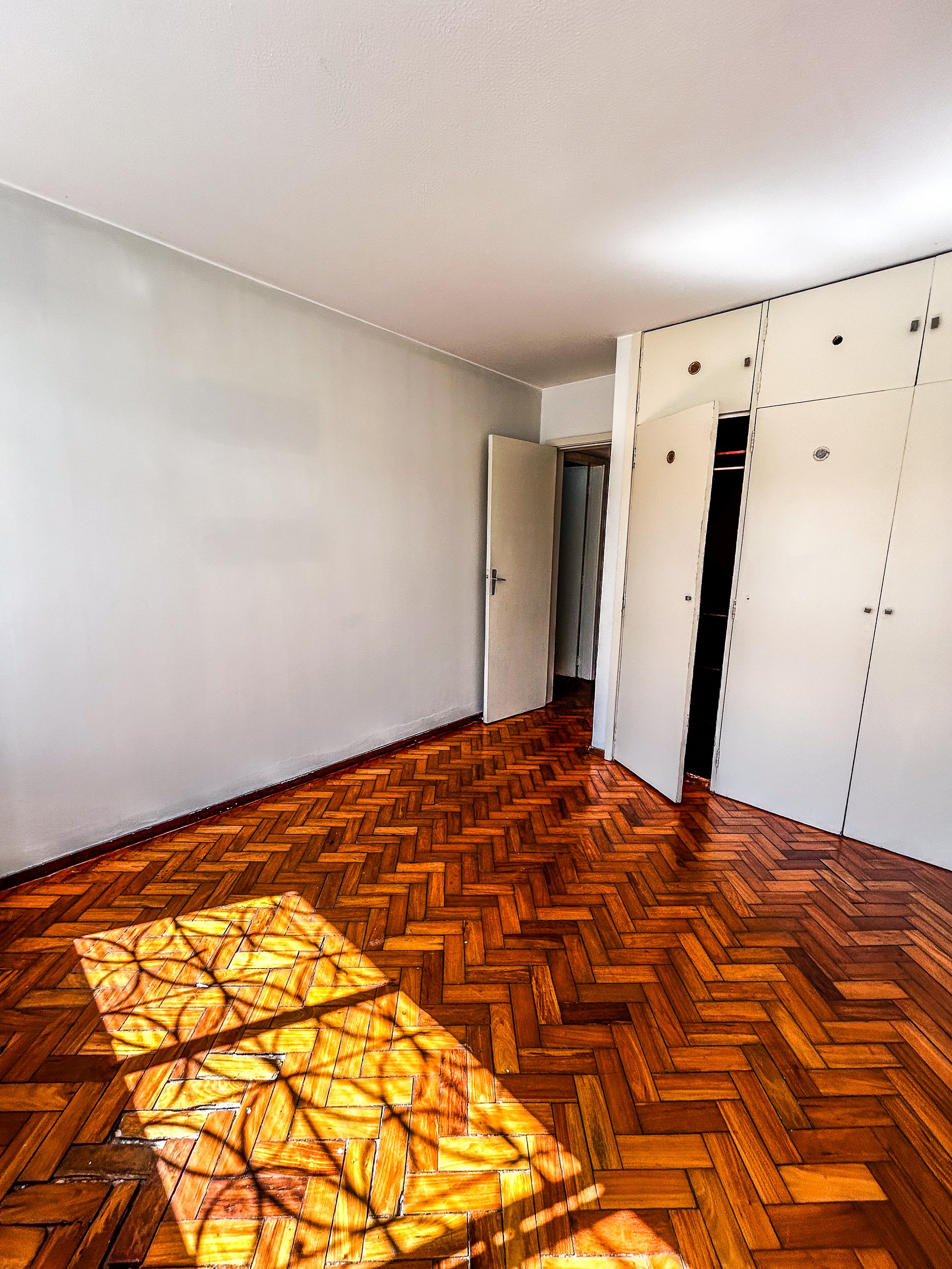 SHCGN 707 Asa Norte Casa 4 Quartos 2 Suítes 6 Vagas 206m² Escritório Varanda