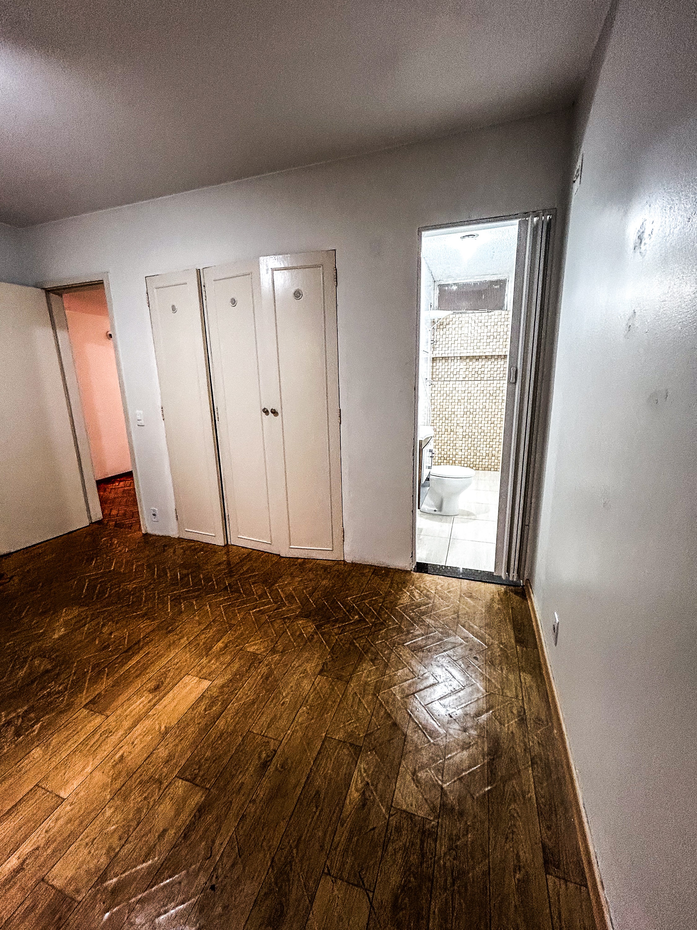 SHCGN 707 Asa Norte Casa 4 Quartos 2 Suítes 6 Vagas 206m² Escritório Varanda