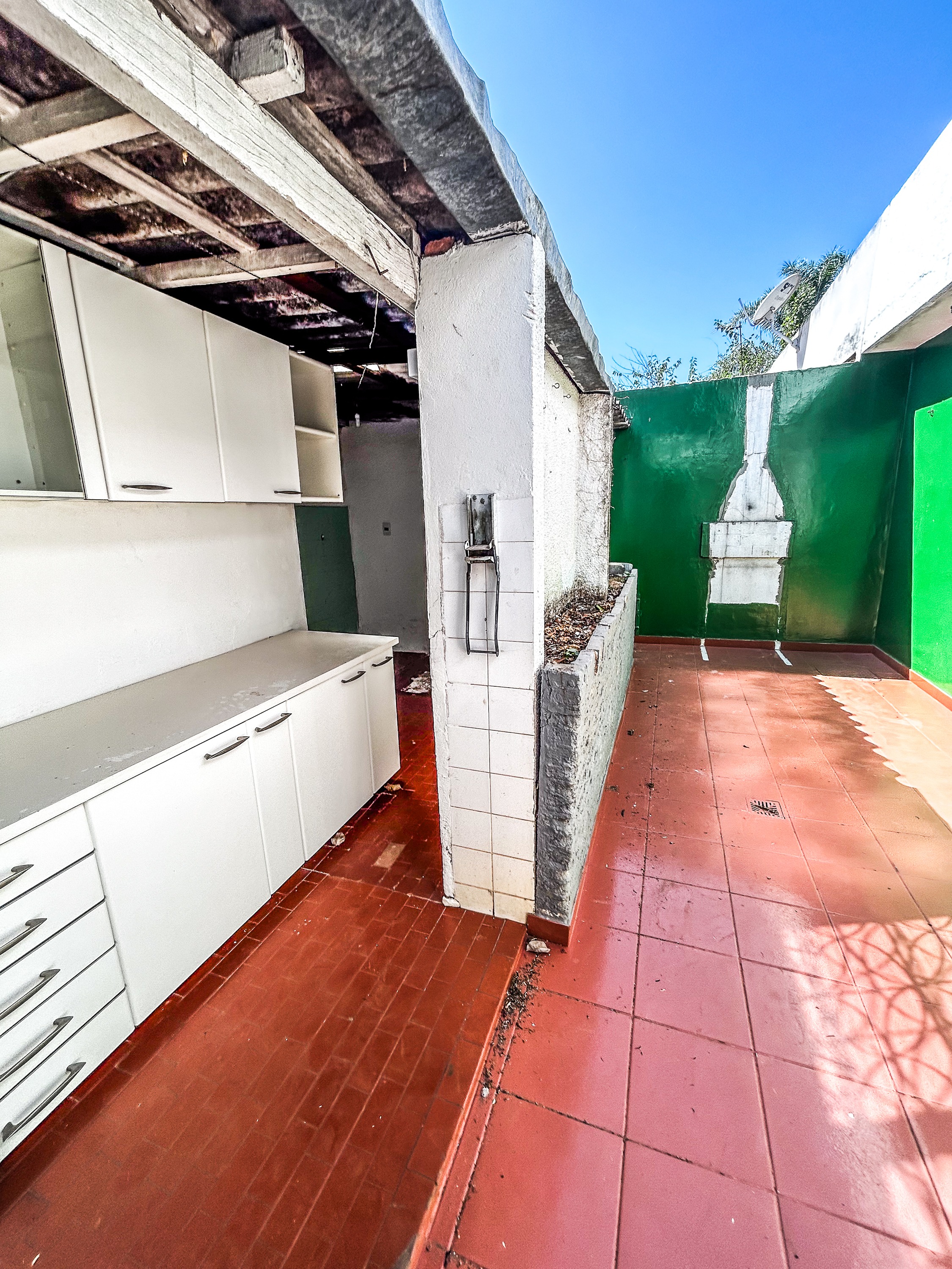 SHCGN 707 Asa Norte Casa 4 Quartos 2 Suítes 6 Vagas 206m² Escritório Varanda