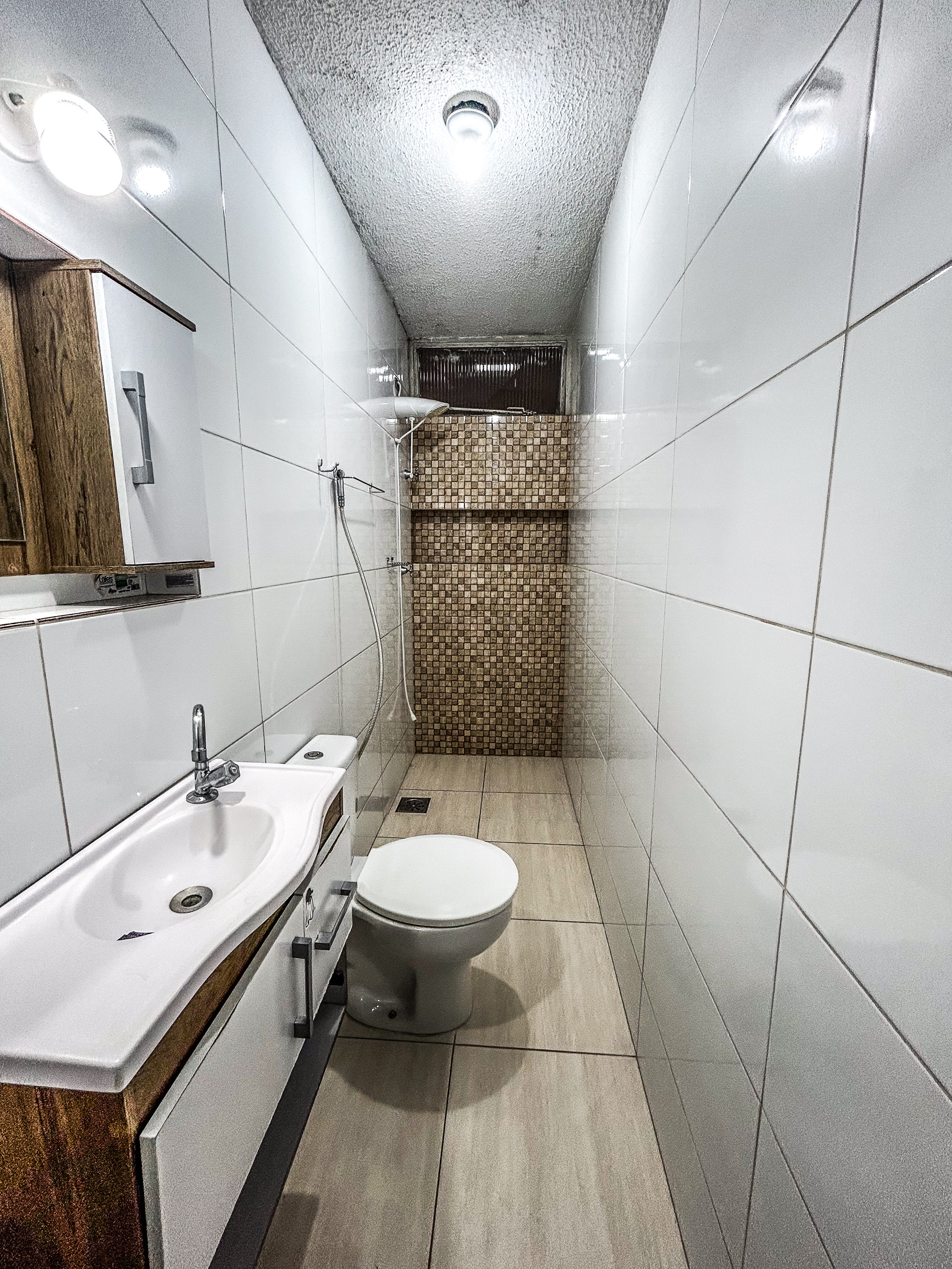 SHCGN 707 Asa Norte Casa 4 Quartos 2 Suítes 6 Vagas 206m² Escritório Varanda