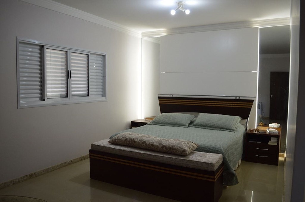 Rua 4 B Vicente Pires Casa 4 Quartos 2 Suítes 6 Vagas Lote 800 m² Piscina