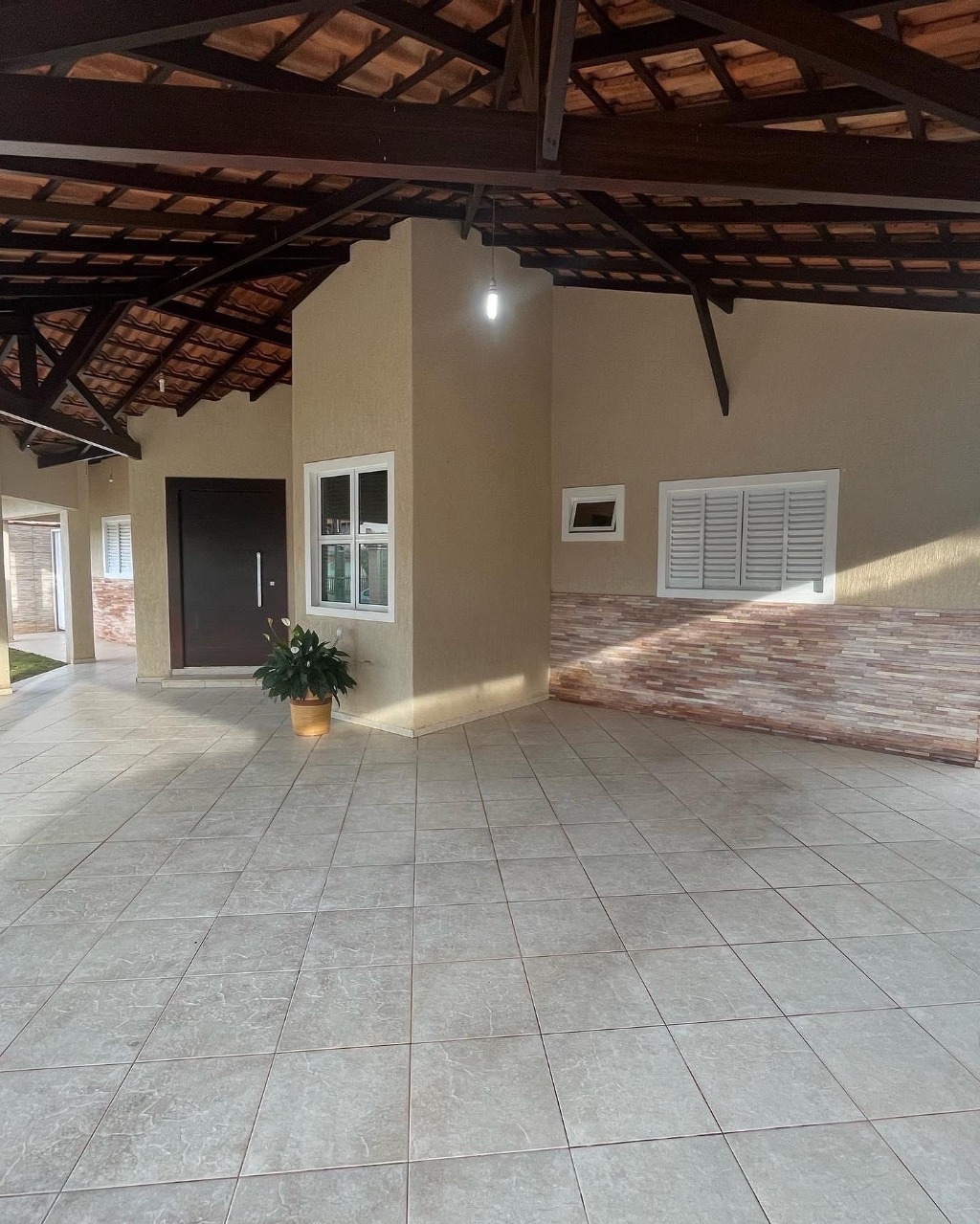 Rua 4 B Vicente Pires Casa 4 Quartos 2 Suítes 6 Vagas Lote 800 m² Piscina