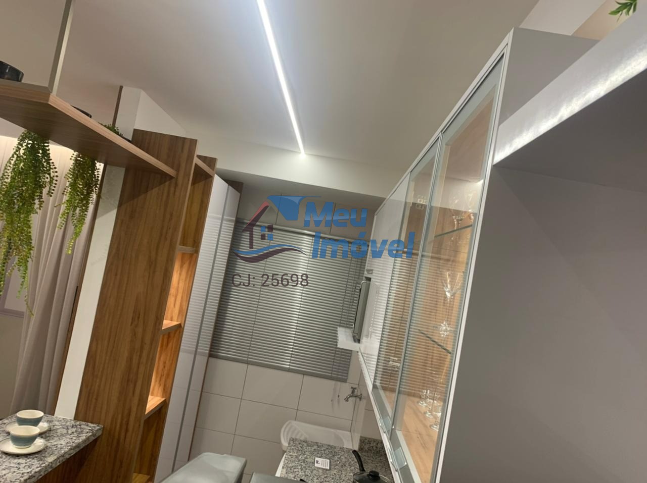 Qn 120 pop house 2 quartos 1 suíte 1 vaga 54m² varanda ac fgts lazer