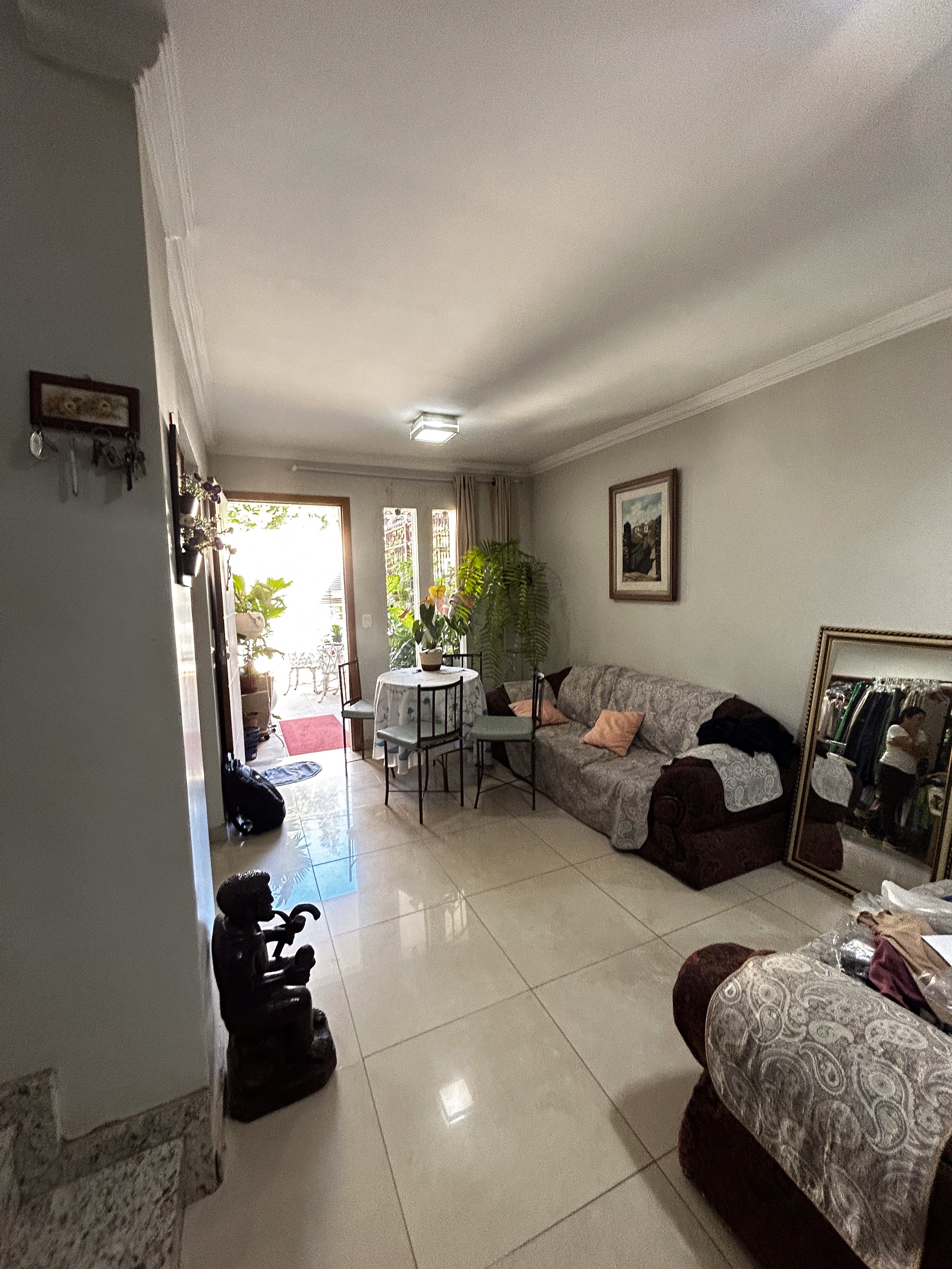 3 av. Núcleo bandeirante sobrado 4 quartos 1 suíte 2 vagas 2