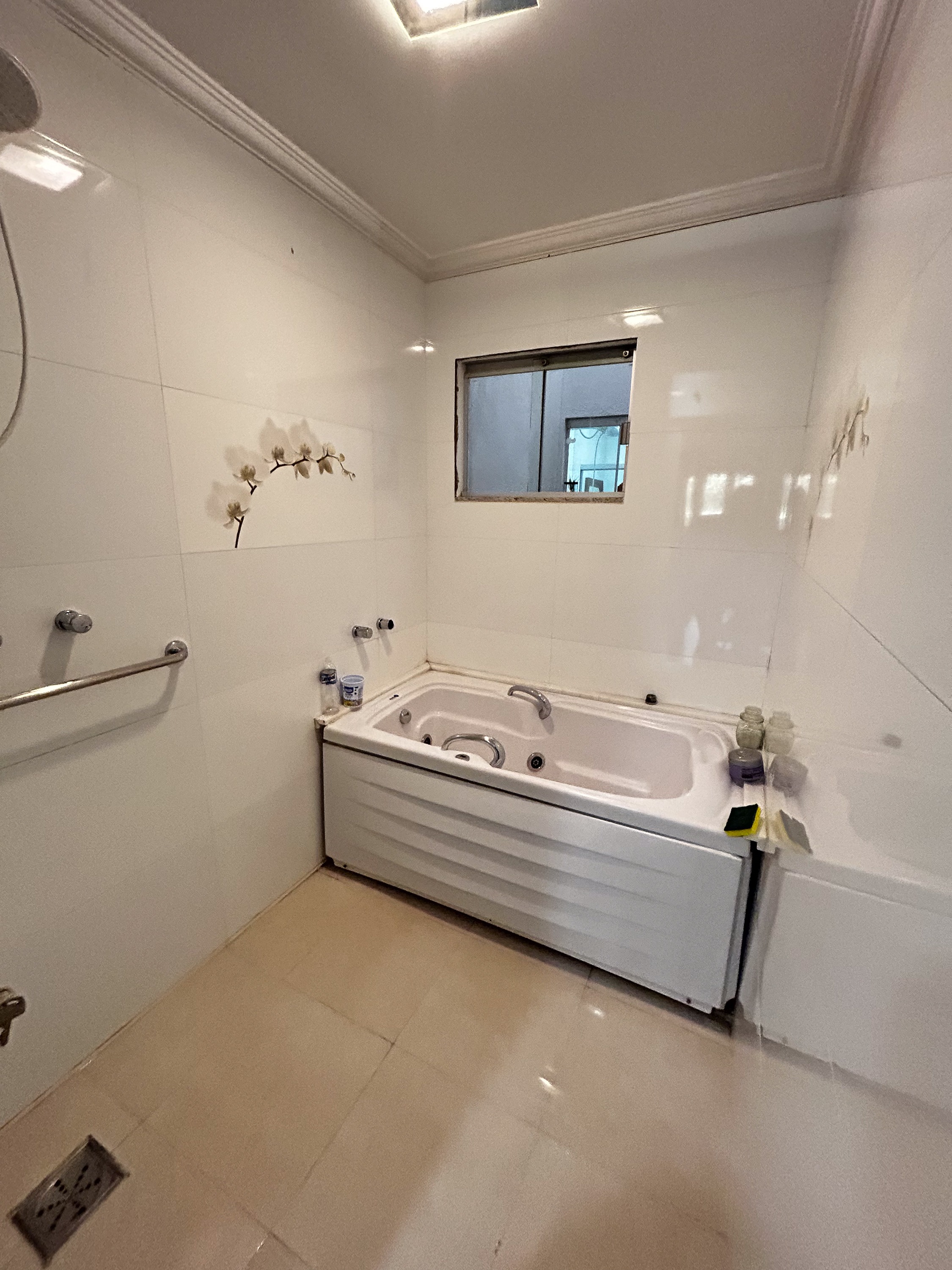 3° Av. Núcleo Bandeirante Sobrado 4 Quartos 1 Suíte 2 Vagas 200m² Elevador Lazer