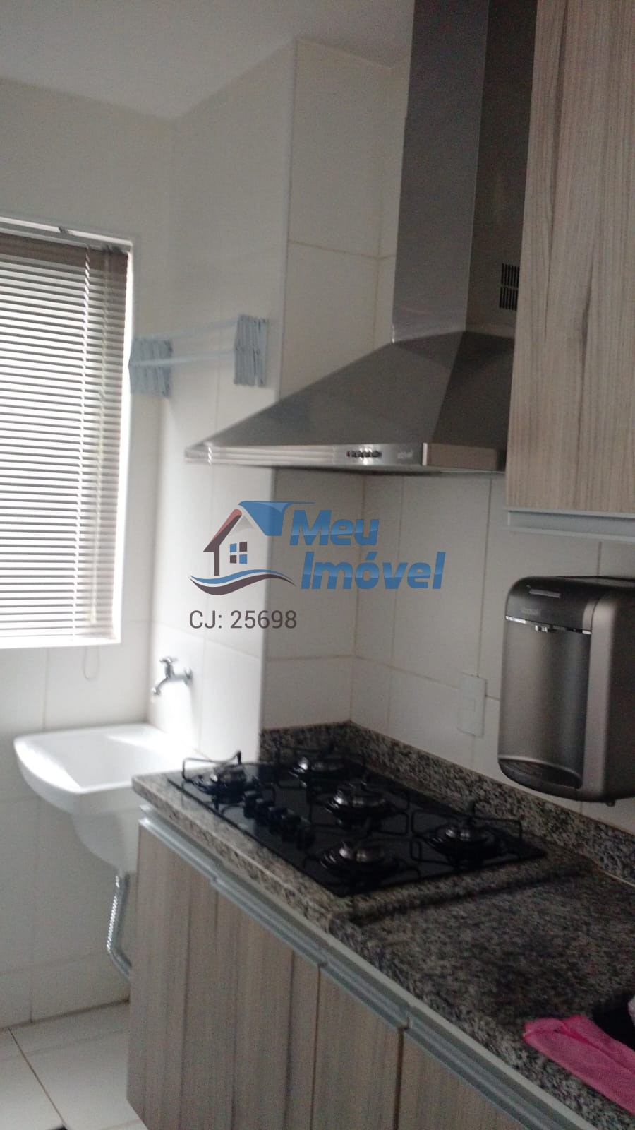 QN 412 Samambaia Residencial Oasis 2 Quartos 1 Suíte 1 Vaga 52m² Cozinha Piscina