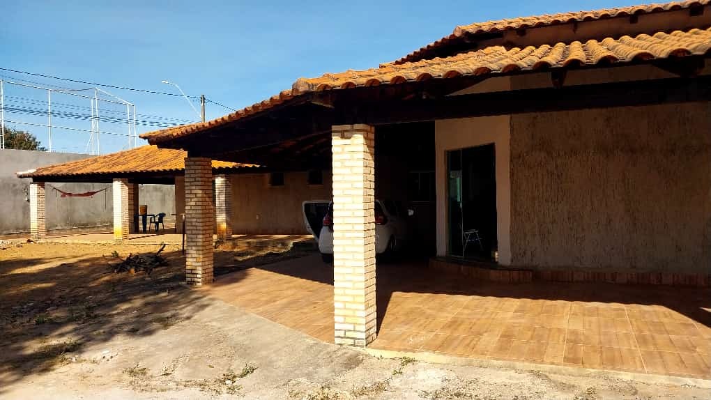 Res palmeiras ponte alta gama 6 quartos 3 suítes 4 vagas 400