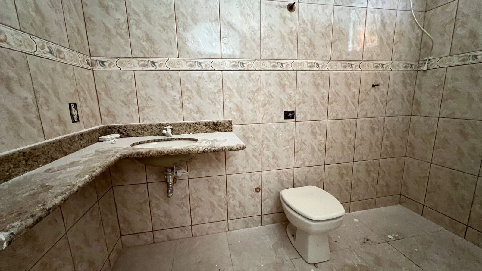 Res Palmeiras Ponte Alta Gama 6 Quartos 3 Suítes 4 Vagas 400m² Closet Lavabo