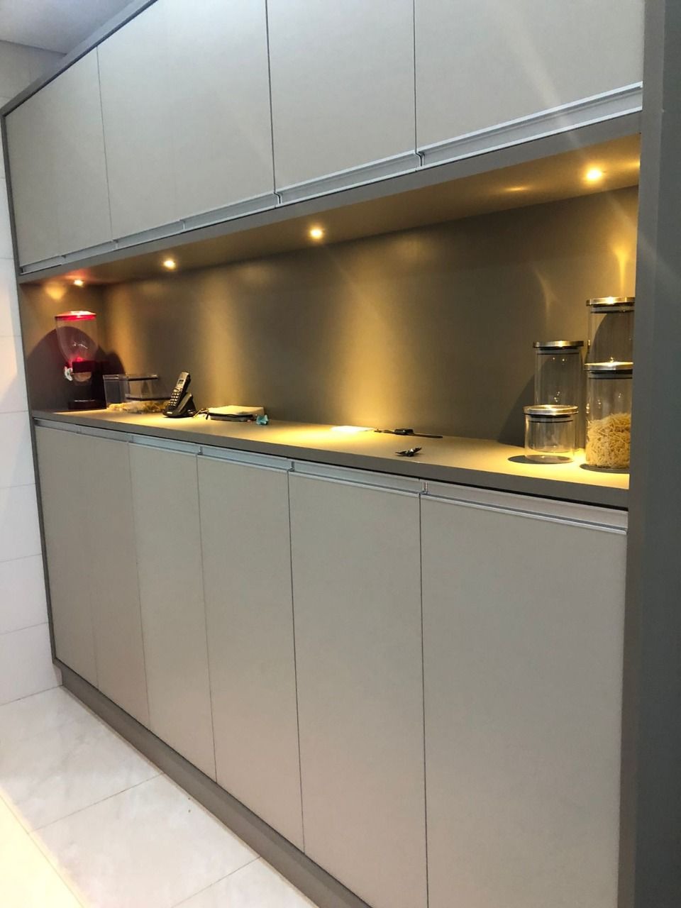 SHA conjunto 5 Casa 4 Quartos 3 Suítes 2 Vagas Lote 400 m² Útil 285 m²