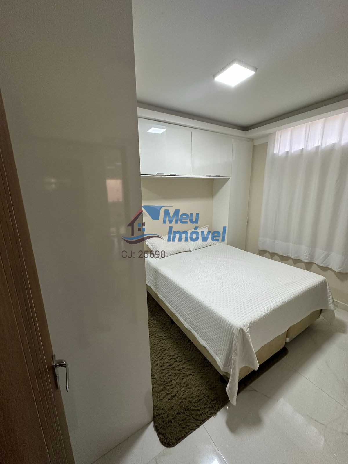 Qnn 21 ceilândia norte casa reformada 2 quartos 2 vagas cozi