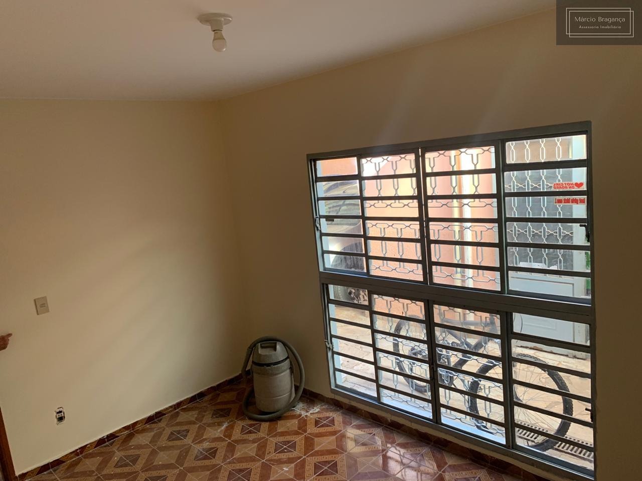 QNG Taguatinga Norte Sobrado 4 Casas 11 Quartos 6 Vagas 410m² AC Financiamento