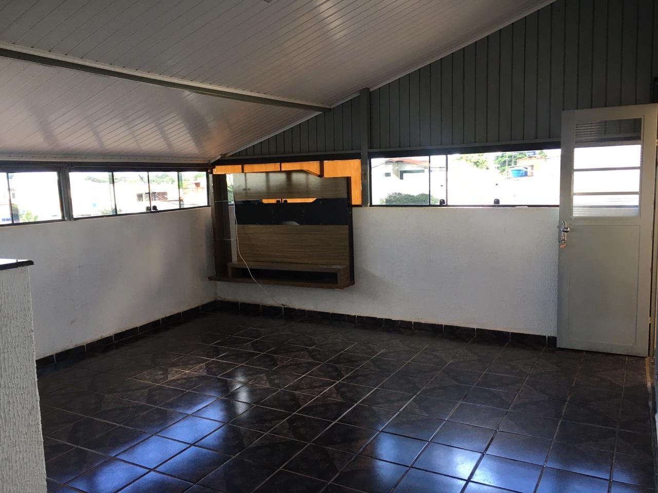 QNG Taguatinga Norte Sobrado 4 Casas 11 Quartos 6 Vagas 410m² AC Financiamento