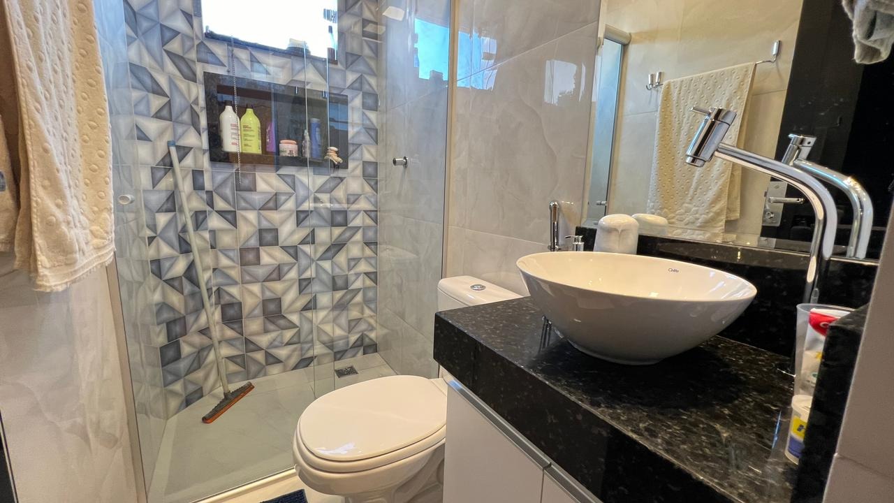 QR 213 Samambaia Norte Sobrado 4 Quartos 1 Suíte 2 Vagas 378,75m² Varanda