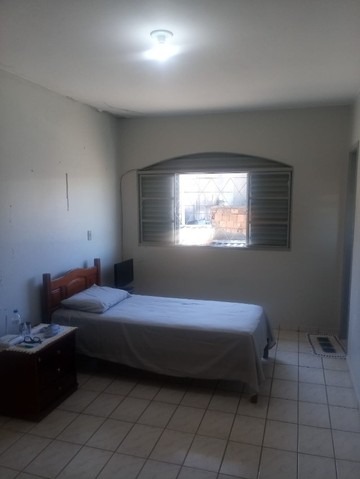 Qr 603 casa samambaia 4 quartos 1 suíte 1 vaga lote 144 m² n
