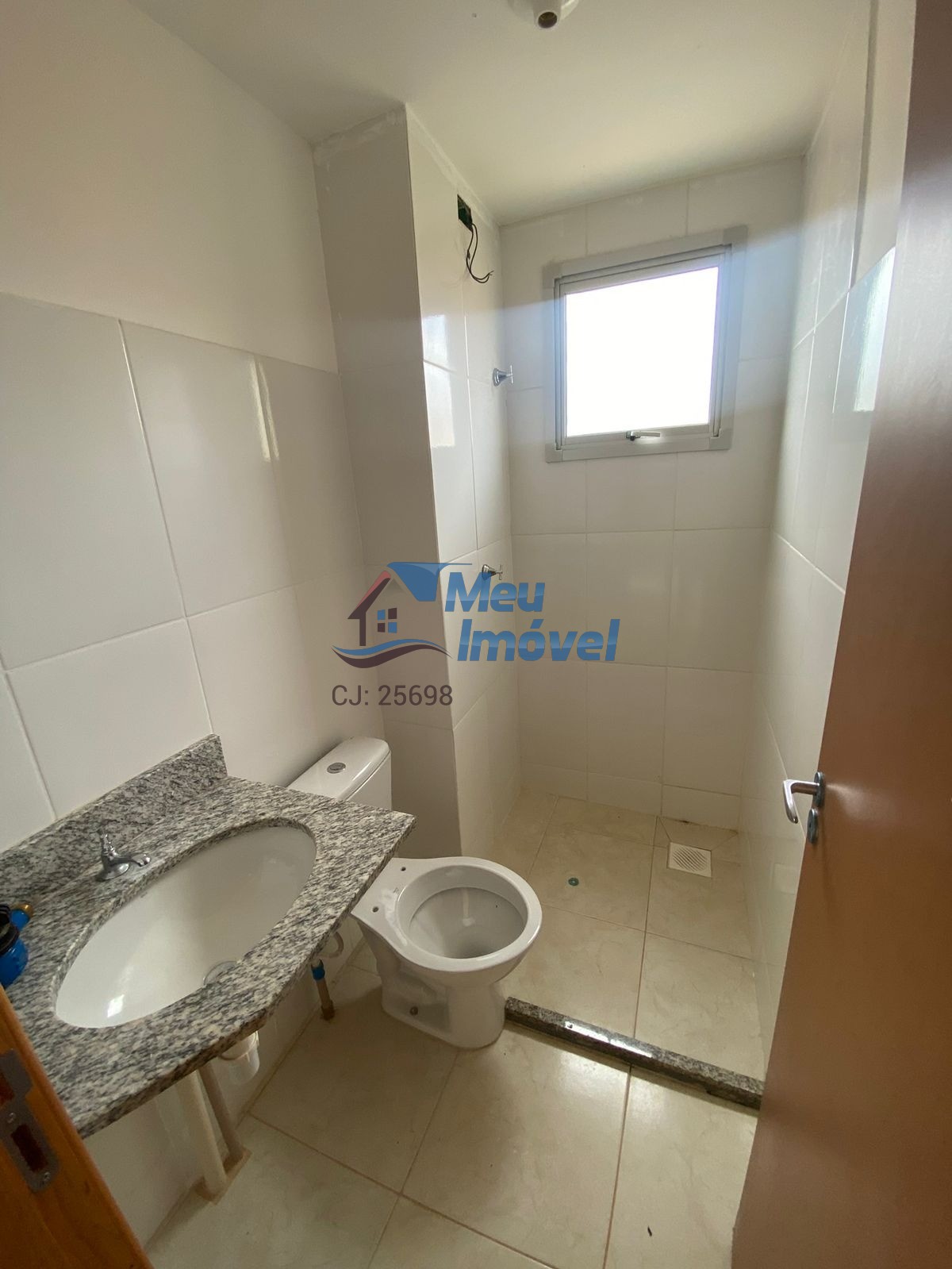 Residencial vila park cidade ocidental apto 2 quartos 1 vaga