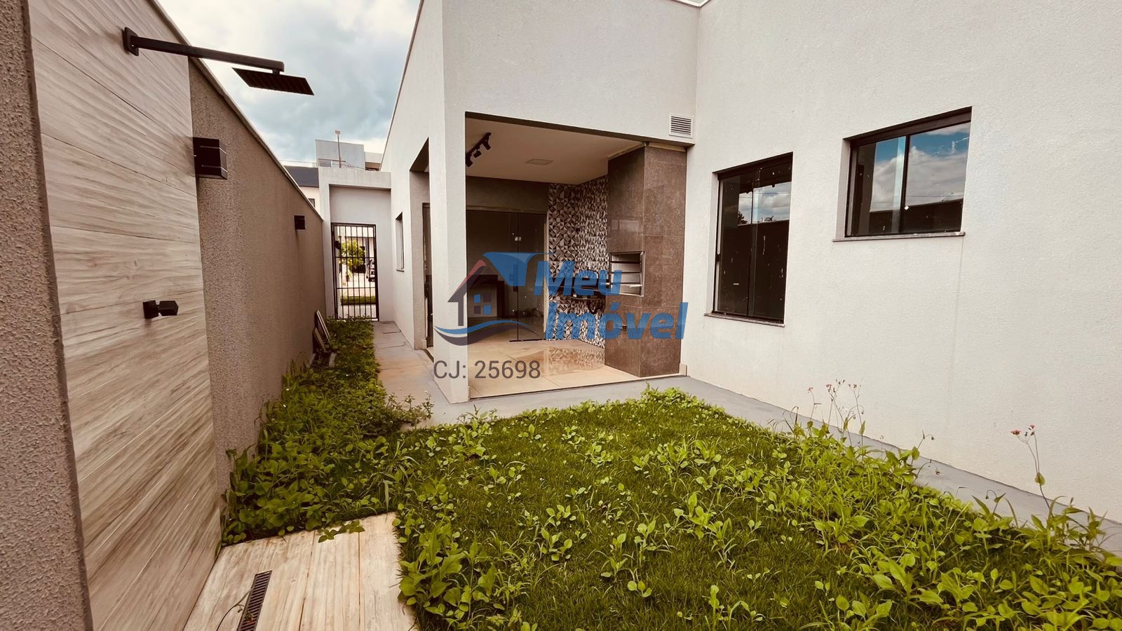 Cond Villa Suíça Cidade Ocidental Casa 3 Quartos 1 Suíte 140m² Porcelanato