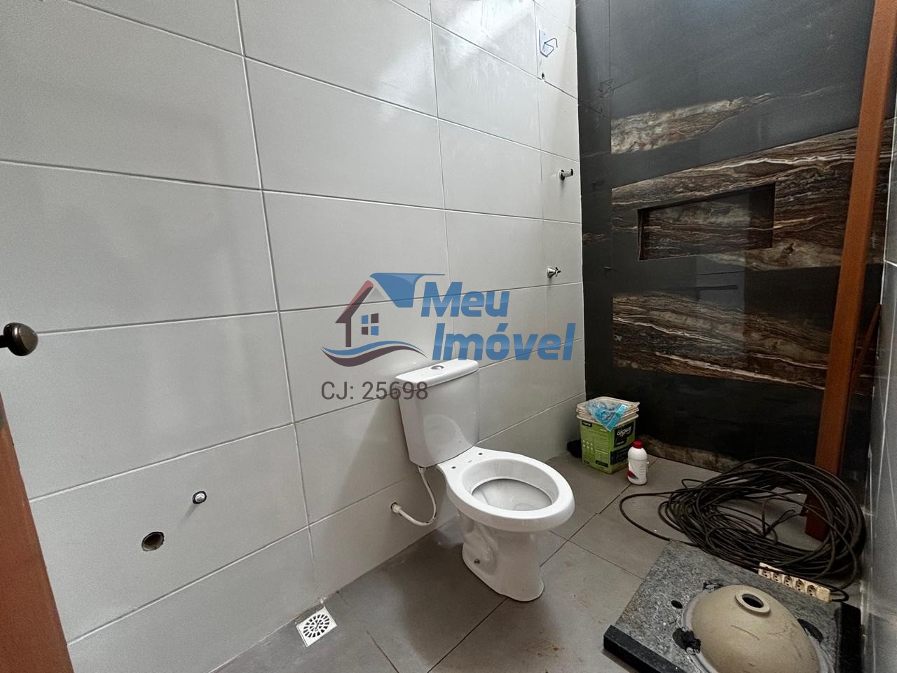 Parque alvorada luziânia casa 2 quartos 3 vagas 70m² pia e b