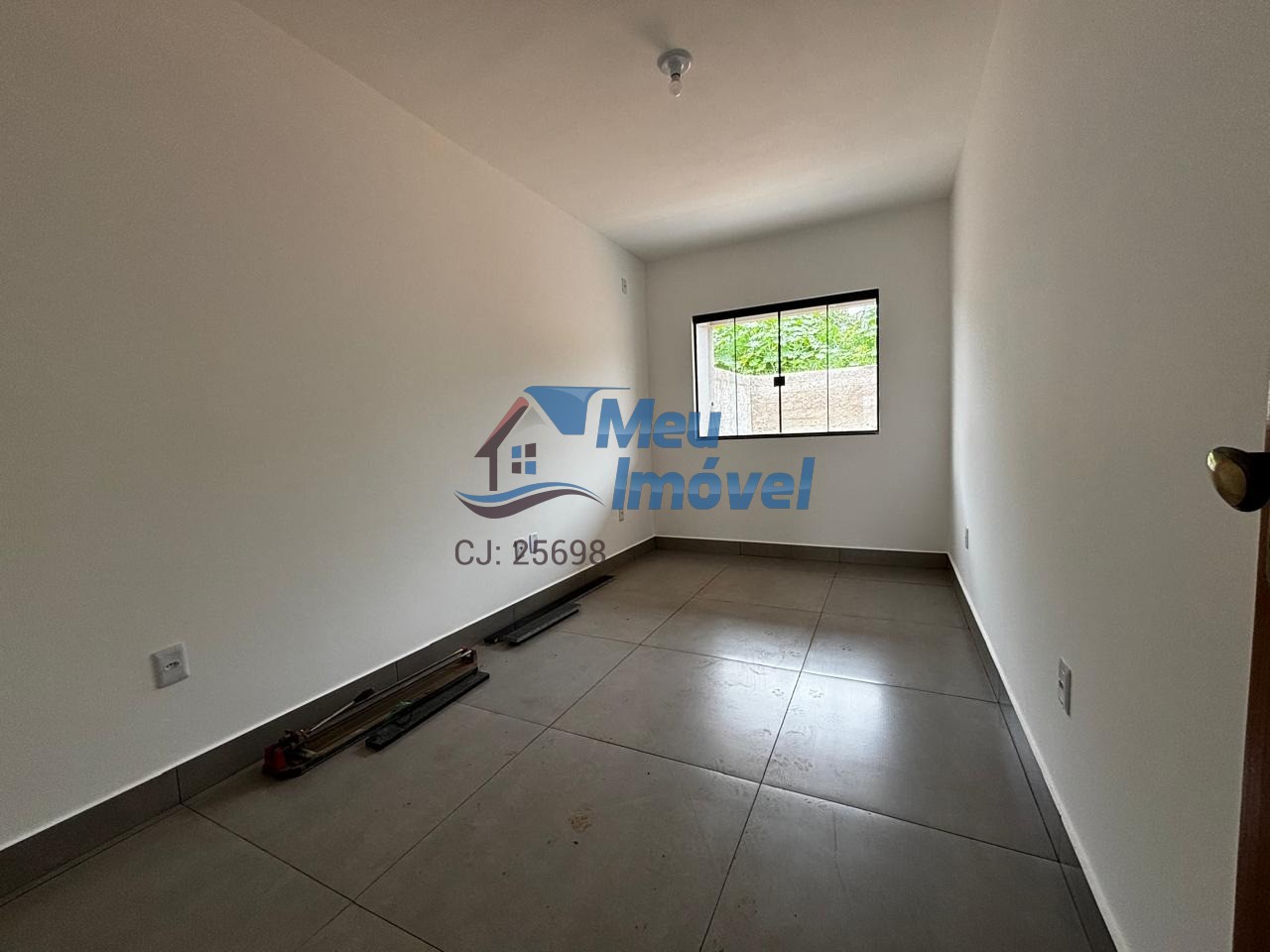 Parque alvorada luziânia casa 2 quartos 3 vagas 70m² pia e b