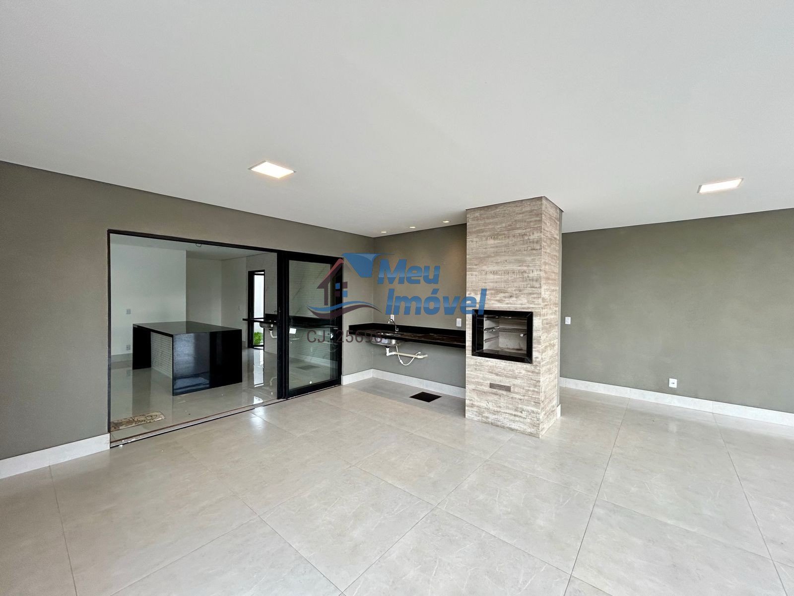 Cond Cooperville Vicente Pires 4 Quartos 2 Suítes 4 Vagas 300 m² Piscina Closet