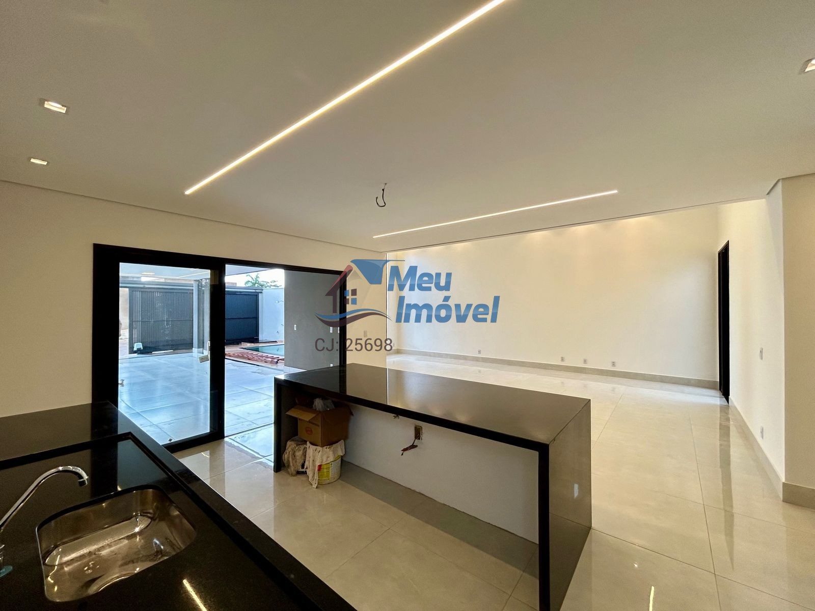Cond Cooperville Vicente Pires 4 Quartos 2 Suítes 4 Vagas 300 m² Piscina Closet